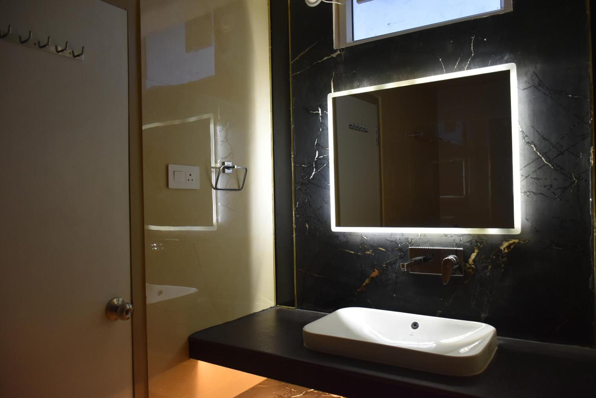 Spruce Hill Hotel & Restro Nainital Ngoại thất bức ảnh